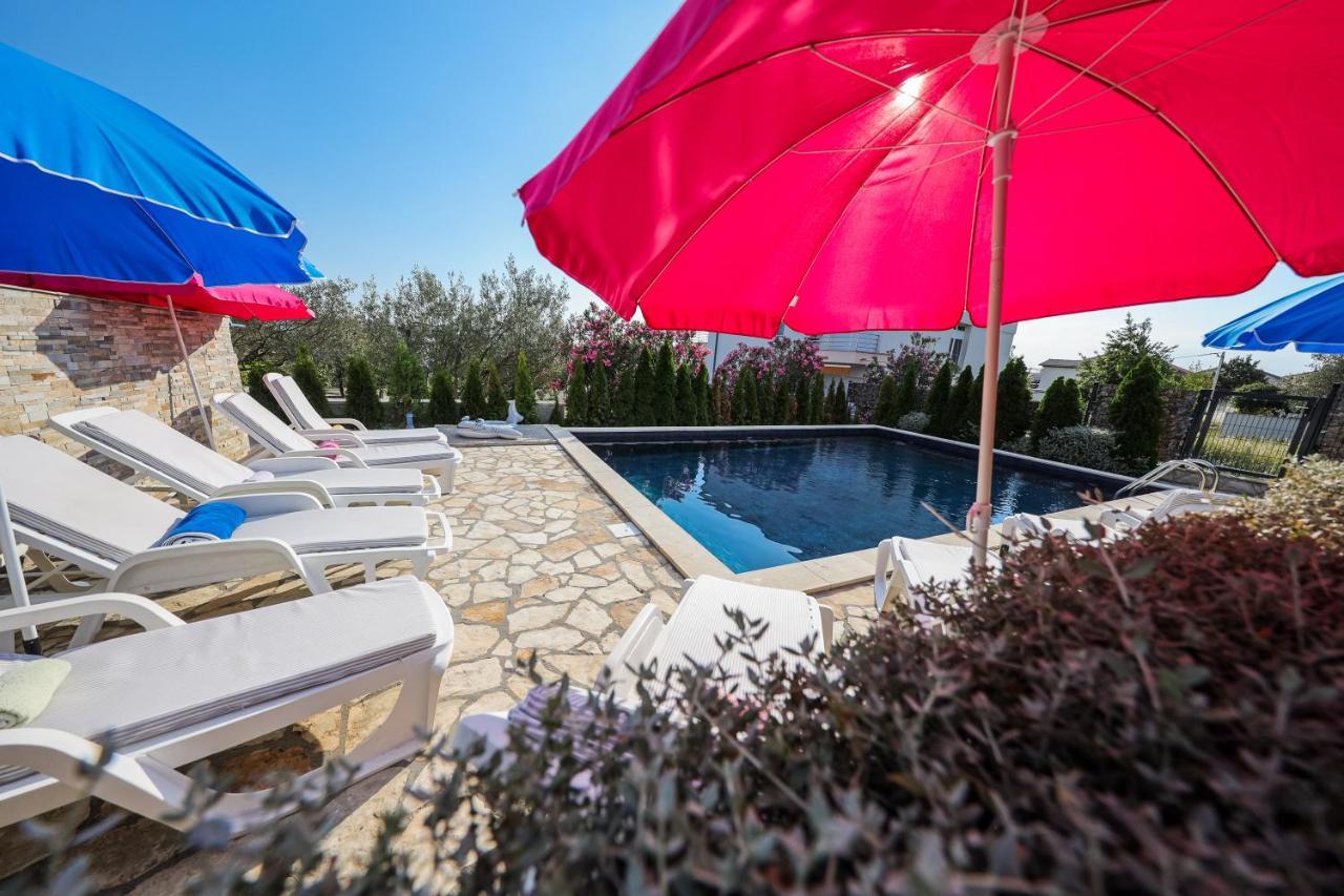 Luton Apartment Zadar Kozino Heating Pool & Jacuzzi Екстер'єр фото